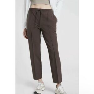 Athleta Endeavor High Rise Straight Leg Pants Brown Front Seams Size 16 Women’s